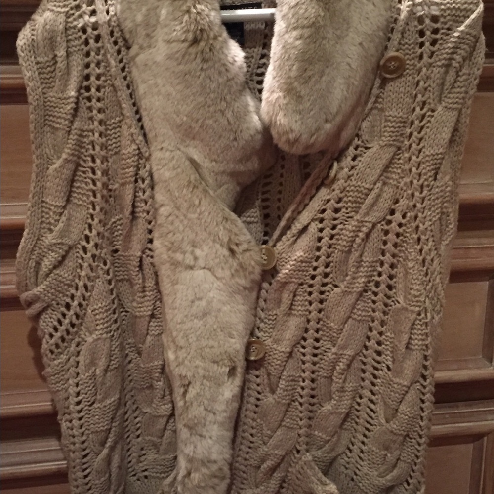 Wool and fur vest size L